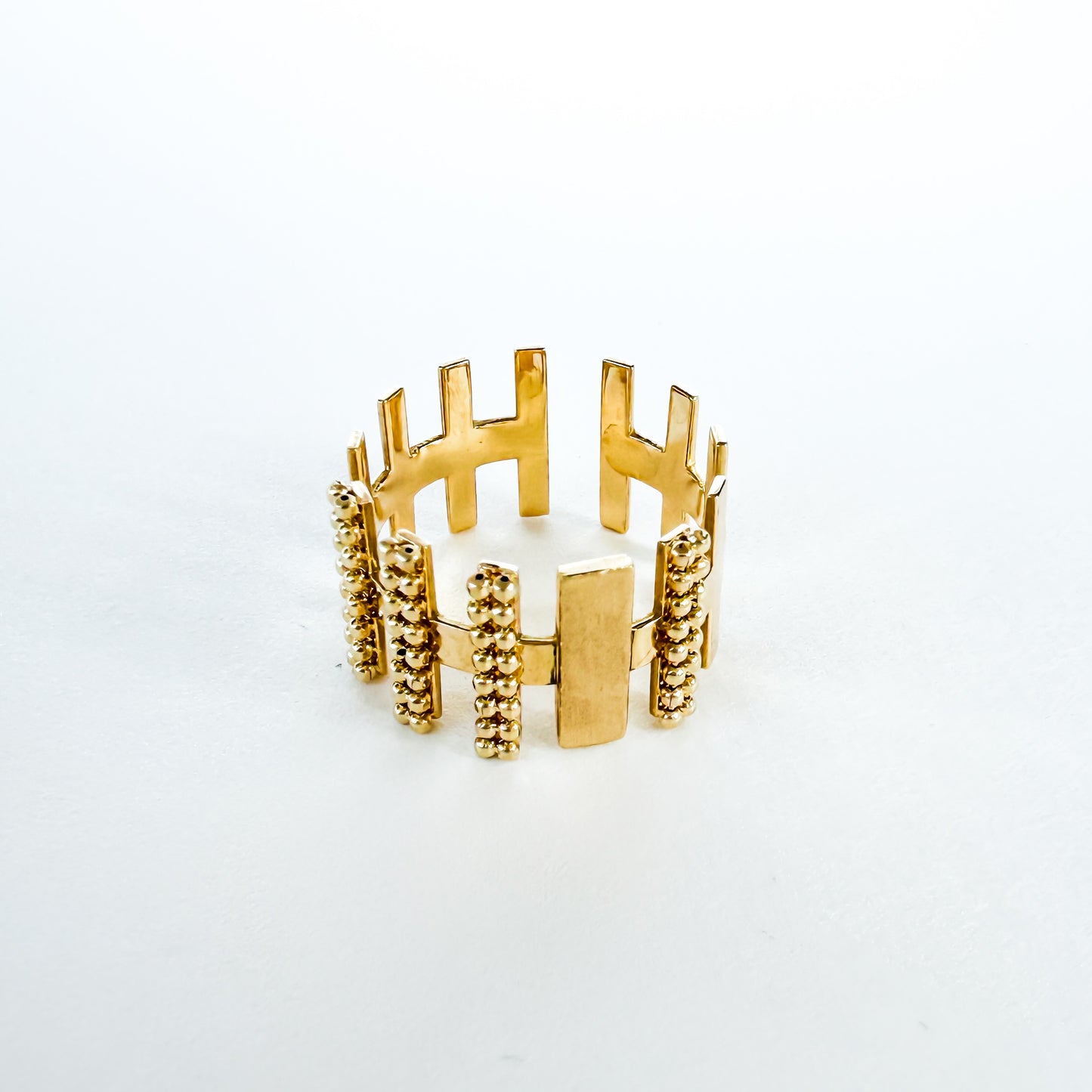 Fancy ring