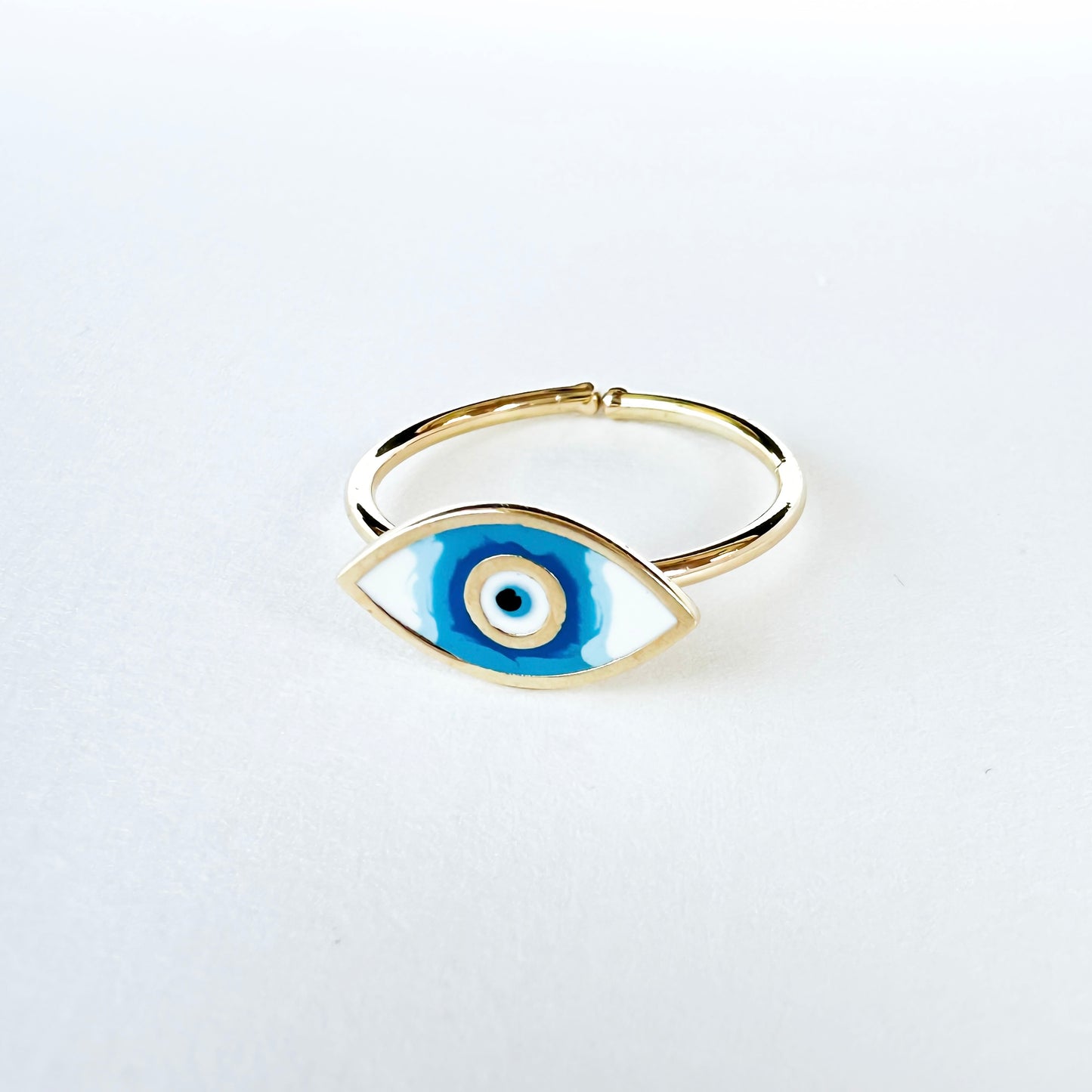 Eye shape ring